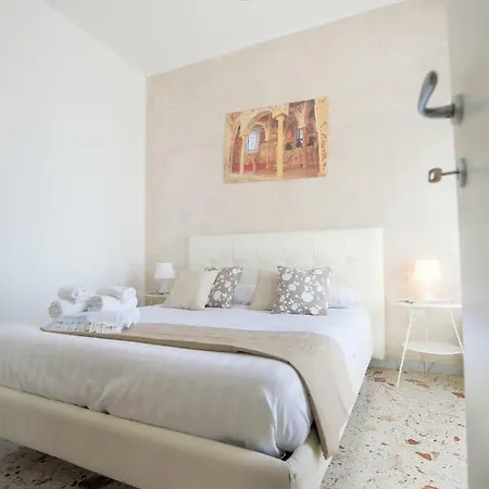 Downtown Bed & Breakfast Salerno